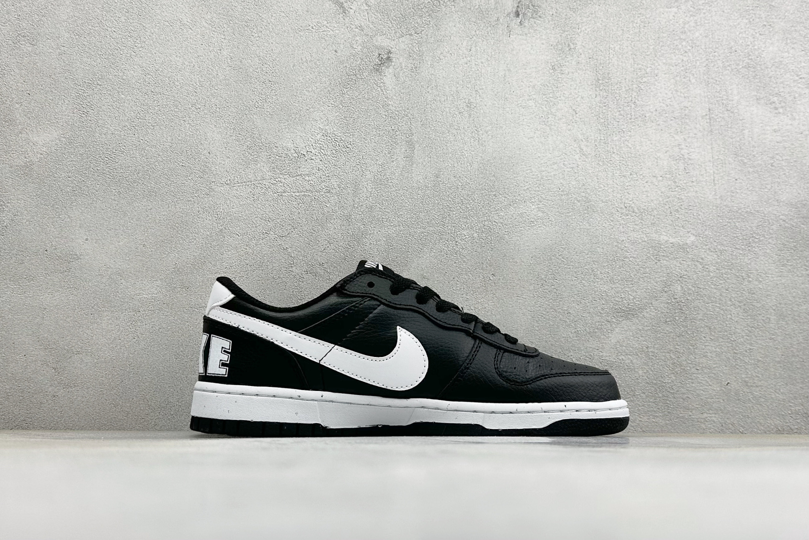 H版BIG NIKE LOW 耐克 简约百搭 減震耐磨 低帮板鞋 货号: -016 尺码：36-45 