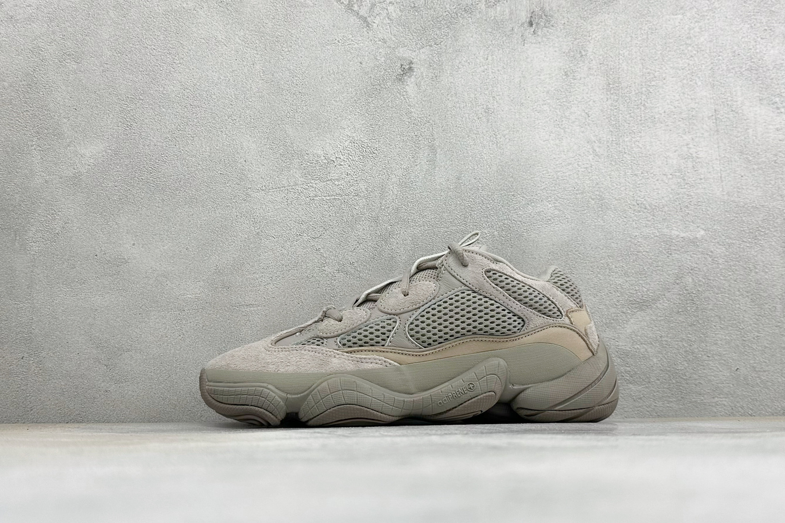 绿X福利 Adidas Originals Yeezy 500 "Granite" 阿迪椰子休闲跑鞋 #大厂出品 原楦原