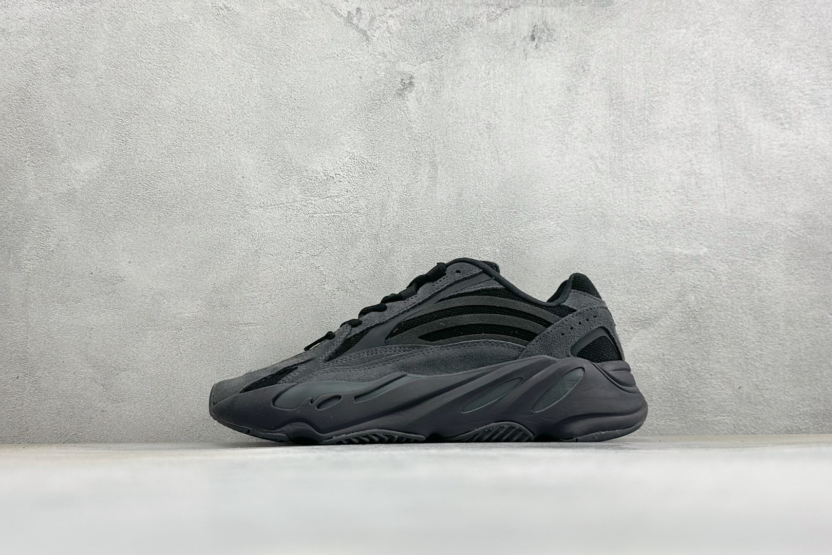 绿X福利 Ad Yeezy Boost 700 V2 "Inertia" 侃爷椰子700 3M反光休闲跑鞋 #大厂出品 