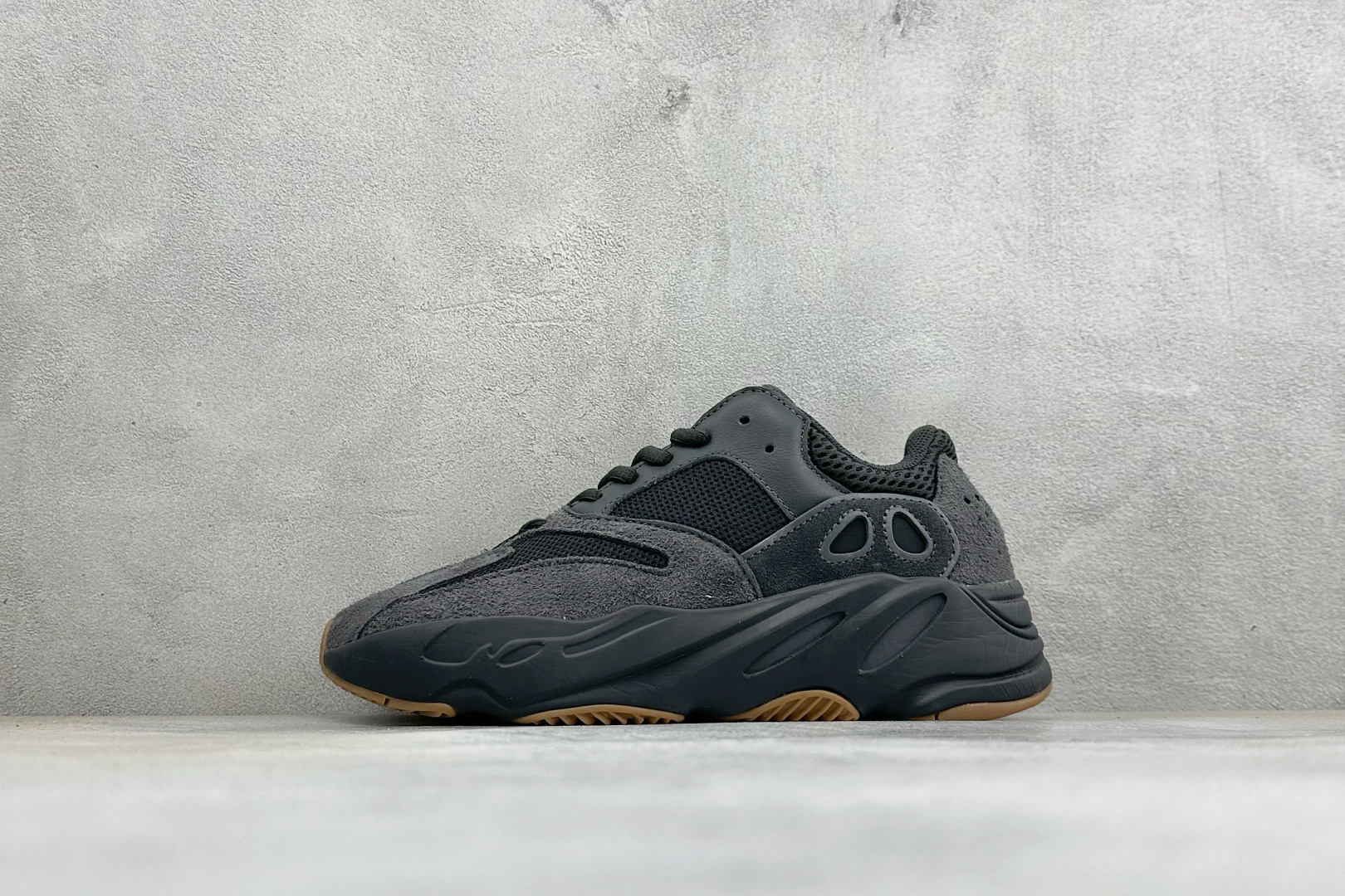 绿X福利 Ad Yeezy Boost 700 V2 "Inertia" 侃爷椰子700 3M反光休闲跑鞋 #大厂出品 