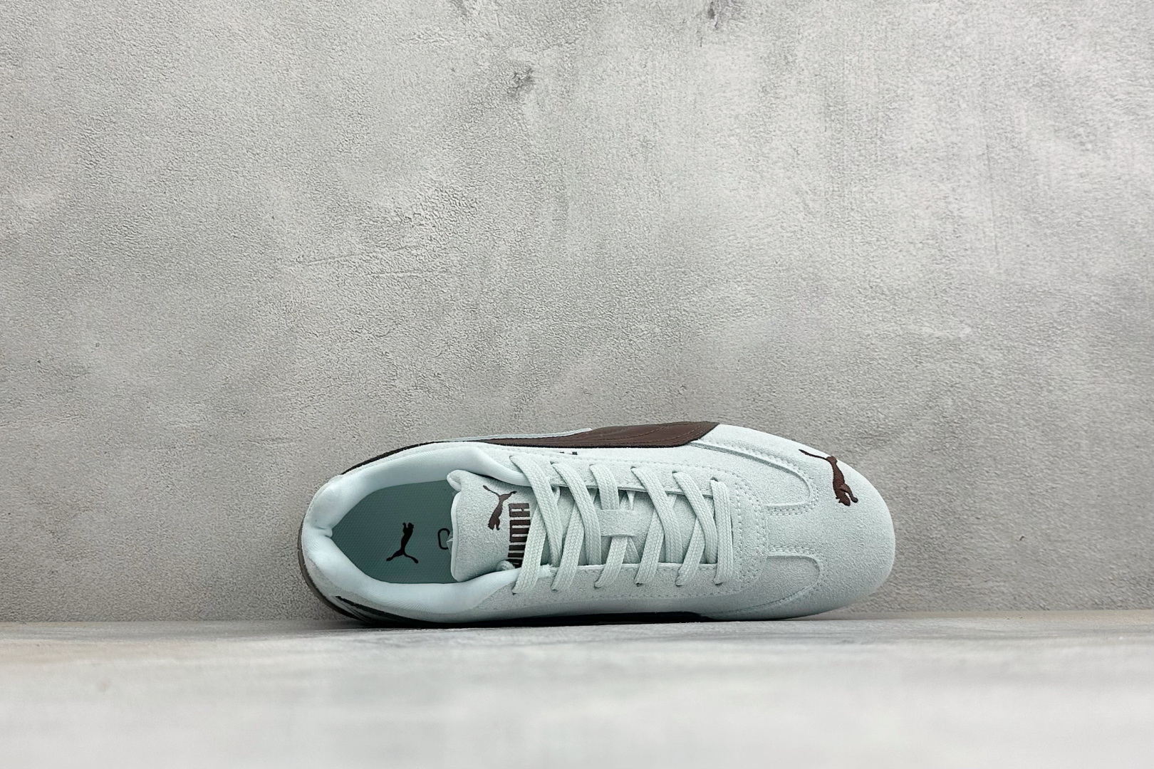 M版Puma Speedcet Etoile Wns 彪马薄底德迅复古运动休闲赛车跑鞋 以趣味十足又前卫复古的设计引领潮