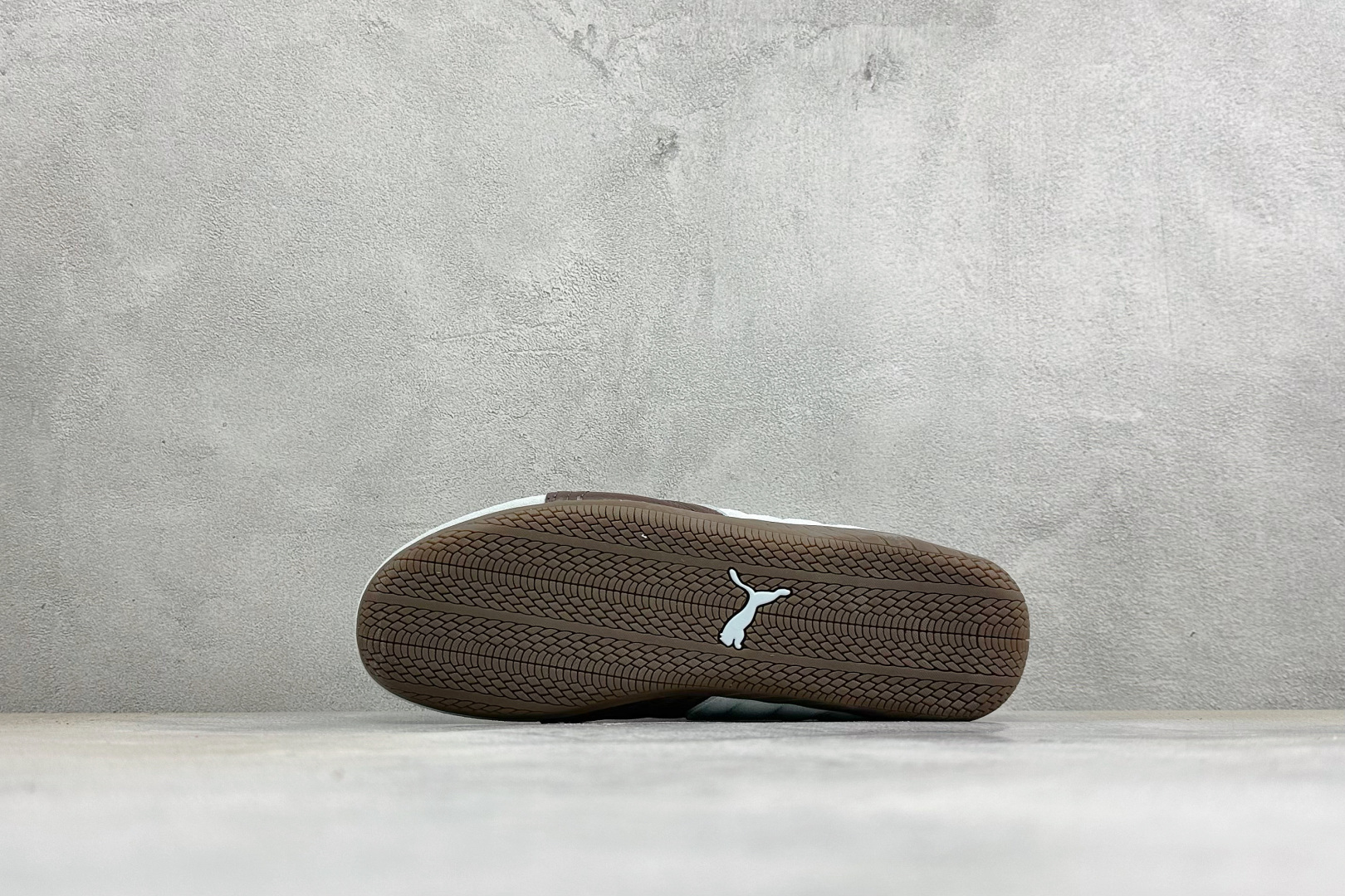 M版Puma Speedcet Etoile Wns 彪马薄底德迅复古运动休闲赛车跑鞋 以趣味十足又前卫复古的设计引领潮