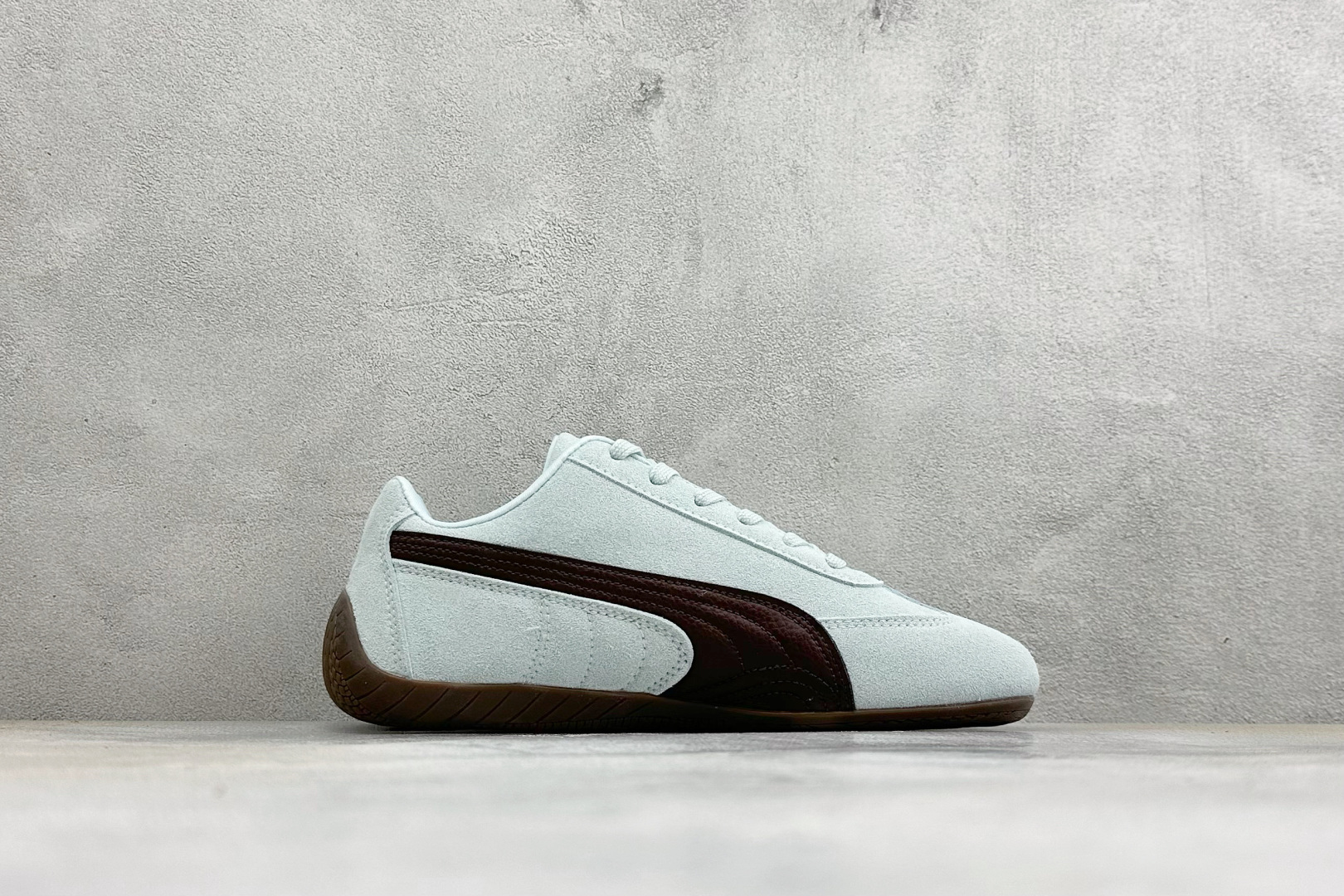 M版Puma Speedcet Etoile Wns 彪马薄底德迅复古运动休闲赛车跑鞋 以趣味十足又前卫复古的设计引领潮