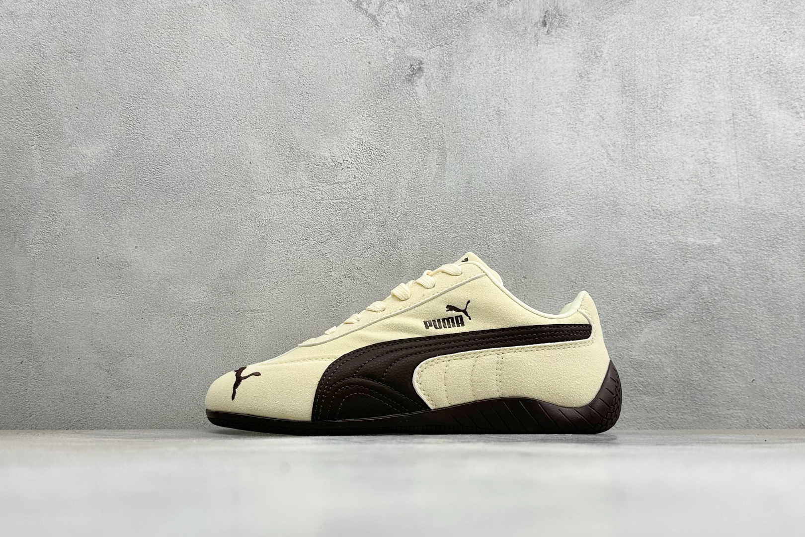 M版Puma Speedcet Etoile Wns 彪马薄底德迅复古运动休闲赛车跑鞋 以趣味十足又前卫复古的设计引领潮