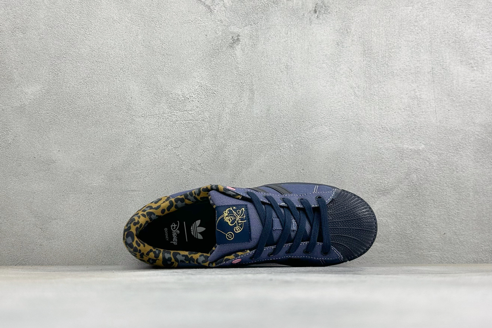 Adidas Originals Superstar贝壳头板鞋 2026全新版本 贝壳头官方同步 渠道正品订单 诠释市场