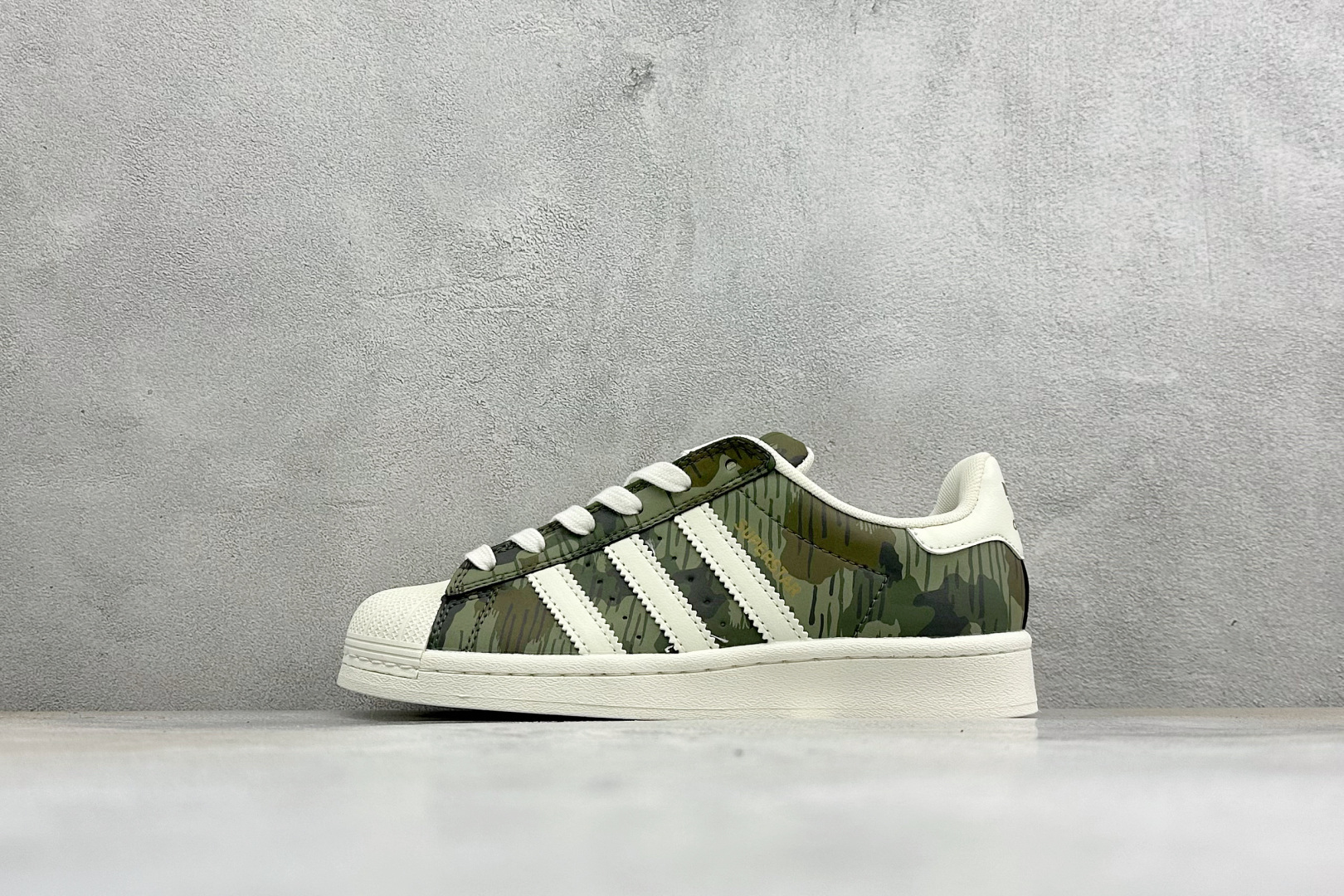 Adidas Originals Superstar贝壳头板鞋 2026全新版本 贝壳头官方同步 渠道正品订单 诠释市场