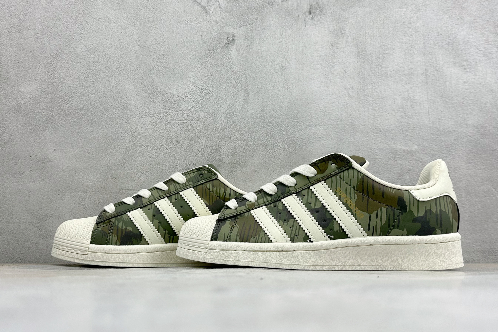 Adidas Originals Superstar贝壳头板鞋 2026全新版本 贝壳头官方同步 渠道正品订单 诠释市场