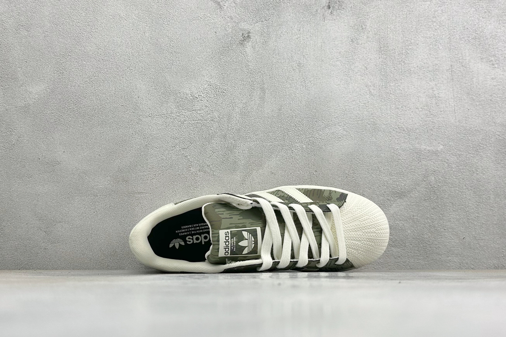 Adidas Originals Superstar贝壳头板鞋 2026全新版本 贝壳头官方同步 渠道正品订单 诠释市场