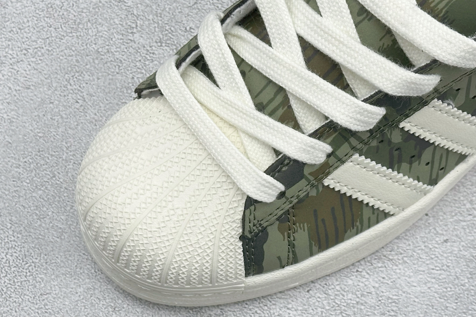 Adidas Originals Superstar贝壳头板鞋 2026全新版本 贝壳头官方同步 渠道正品订单 诠释市场