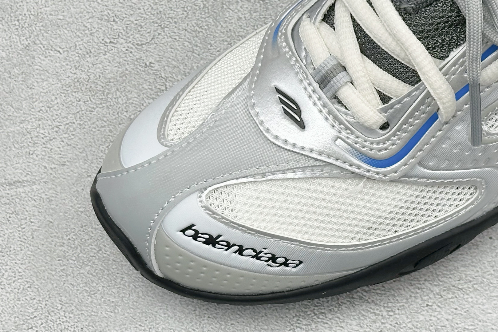 GO版Balenciaga巴黎世家 25代 Radar Gradient Lines 圆头系带logo标志 纯原生产线出