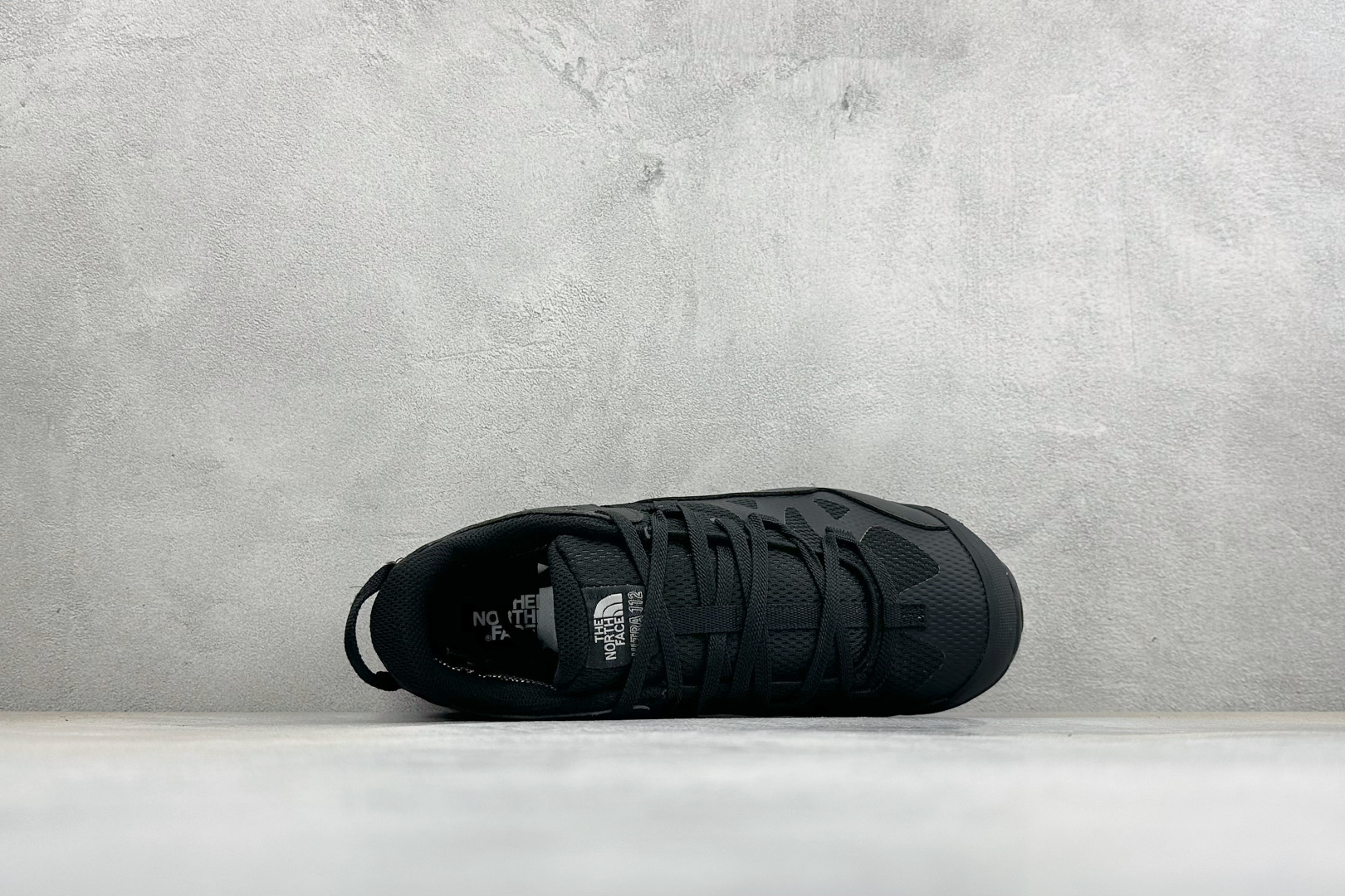 BW版The North MEN’S ULTRA 112 WP北面 户外运动耐磨轻便透气登山徒步鞋 官方货号:NF0A8 BW版The North MEN’S ULTRA 112 WP北面 户外运动耐磨轻便透气登山徒步鞋 官方货号:NF0A8