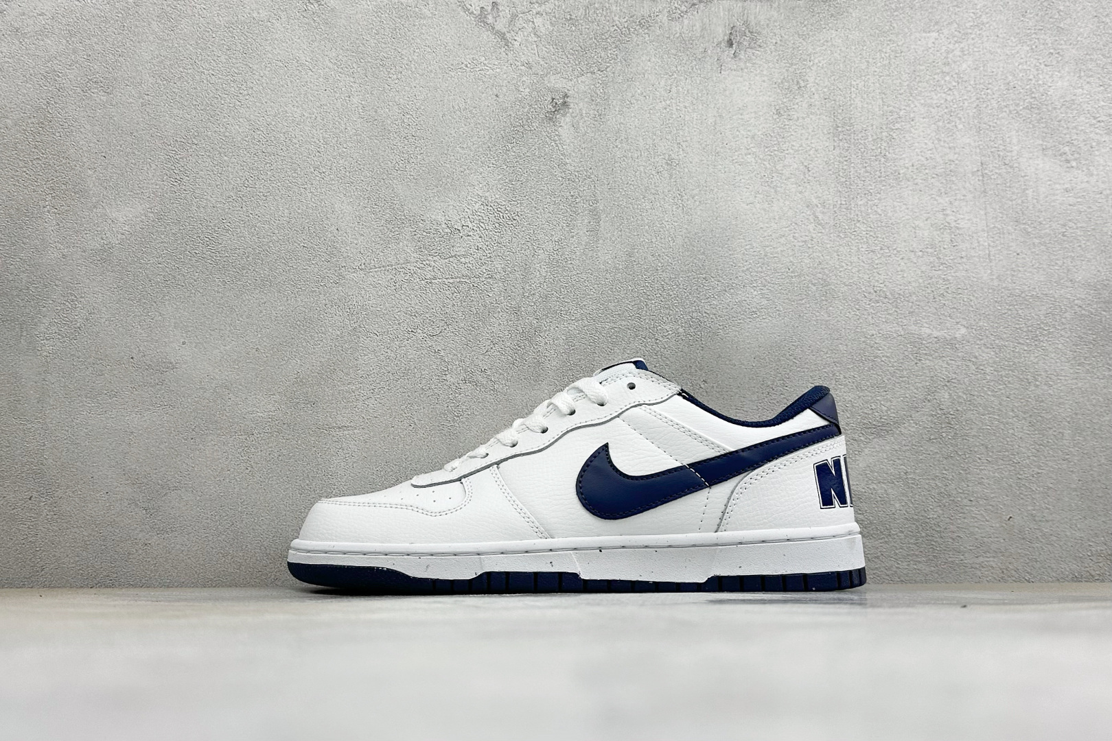H版BIG NIKE LOW 耐克 简约百搭 減震耐磨 低帮板鞋 货号: -140 尺码：36-45 