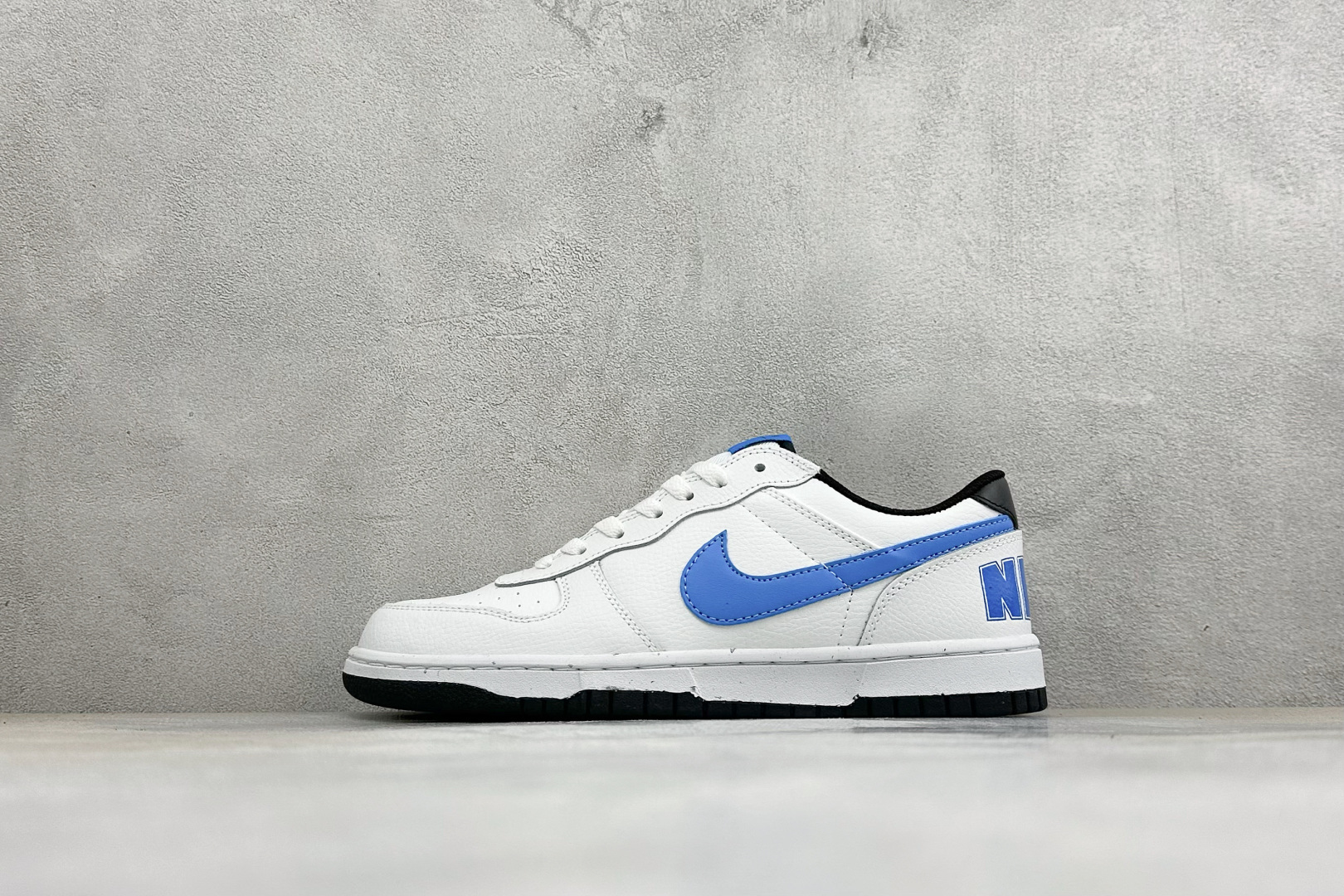 H版BIG NIKE LOW 耐克 简约百搭 減震耐磨 低帮板鞋 货号: -107 尺码：36-45 