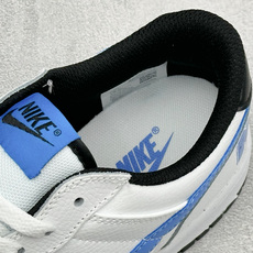H版BIG NIKE LOW 耐克 简约百搭 減震耐磨 低帮板鞋 货号: -107 尺码:36-45 H版BIG NIKE LOW 耐克 简约百搭 減震耐磨 低帮板鞋 货号: -107 尺码:36-45