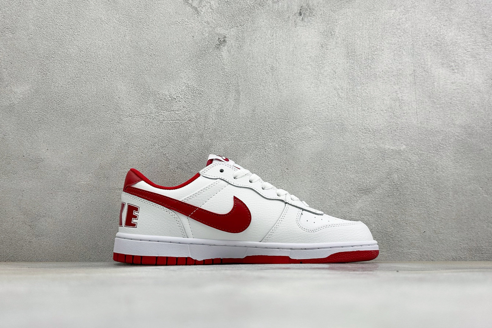 H版BIG NIKE LOW 耐克 简约百搭 減震耐磨 低帮板鞋 货号: -150 尺码：36-45 