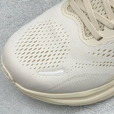 Hoka One One Clifton 11 克里夫顿系列 轻盈透气的针织网面跑鞋 货号:-ALK 尺码:36-45 Hoka One One Clifton 11 克里夫顿系列 轻盈透气的针织网面跑鞋 货号:-ALK 尺码:36-45