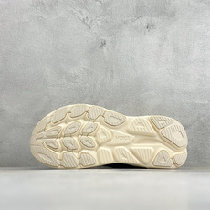 Hoka One One Clifton 11 克里夫顿系列 轻盈透气的针织网面跑鞋 货号:-ALK 尺码:36-45 Hoka One One Clifton 11 克里夫顿系列 轻盈透气的针织网面跑鞋 货号:-ALK 尺码:36-45