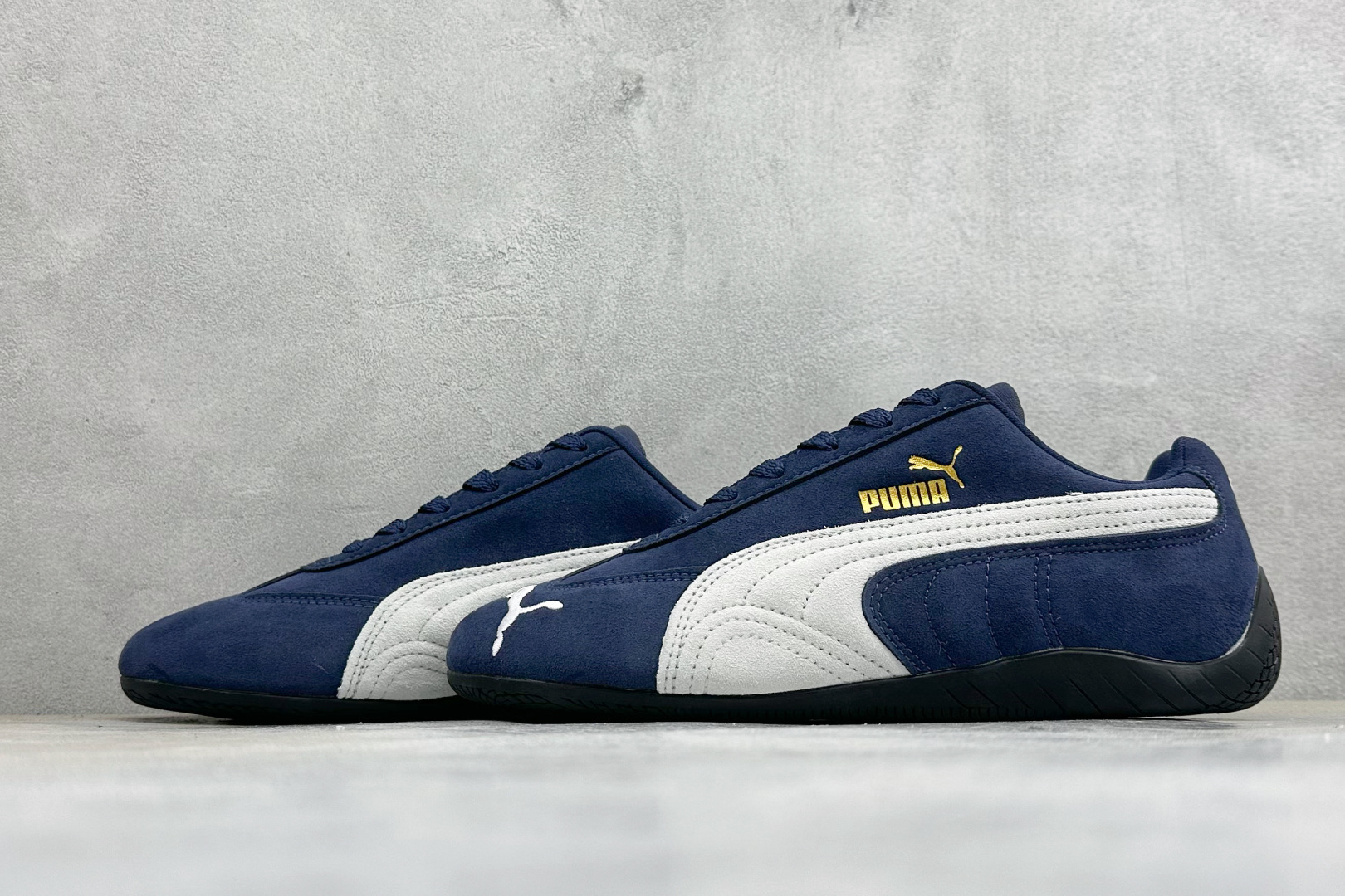 M版Puma Speedcet Etoile Wns 彪马薄底德迅复古运动休闲赛车跑鞋 以趣味十足又前卫复古的设计引领潮
