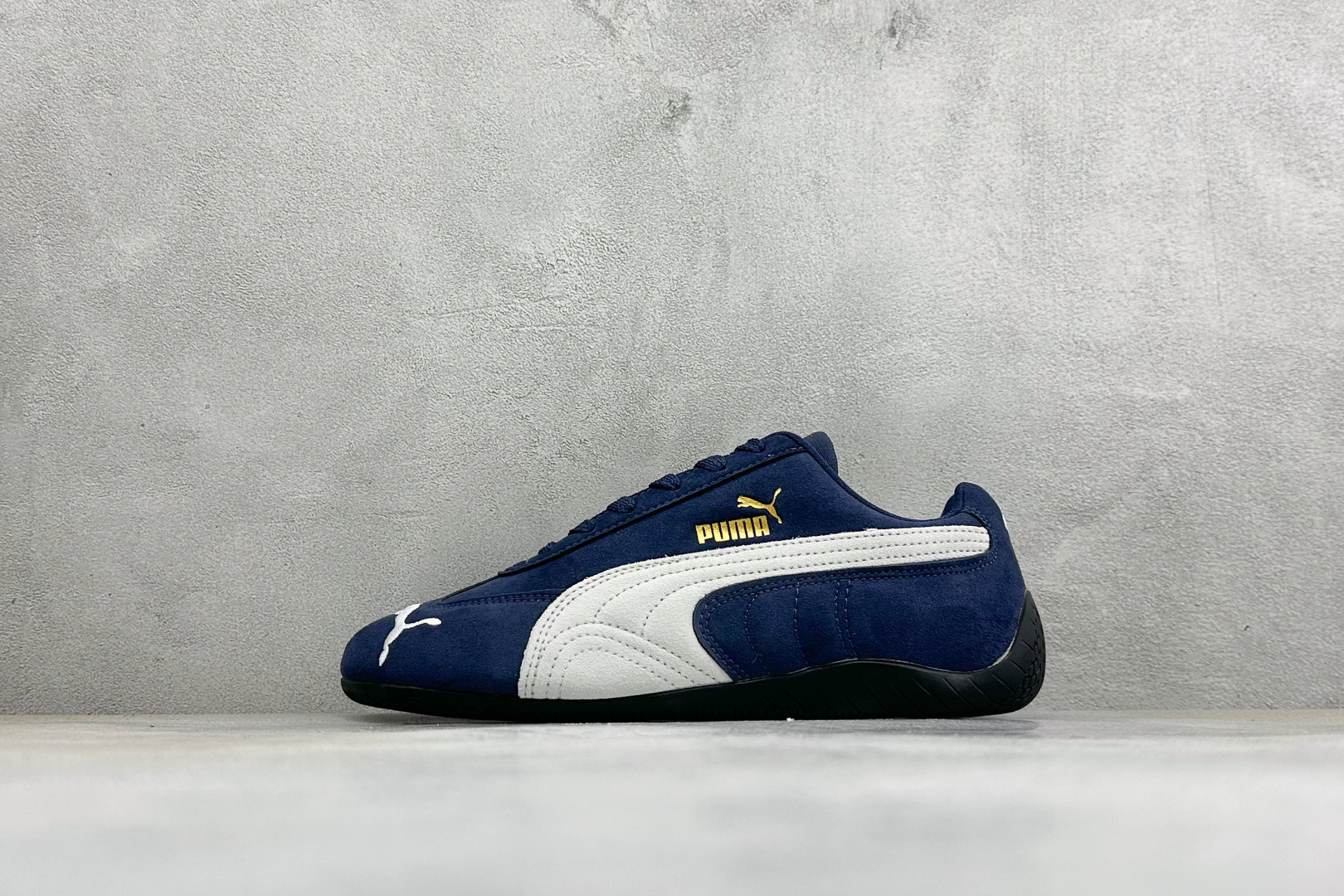 M版Puma Speedcet Etoile Wns 彪马薄底德迅复古运动休闲赛车跑鞋 以趣味十足又前卫复古的设计引领潮