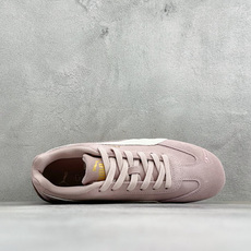 M版Puma Speedcet Etoile Wns 彪马薄底德迅复古运动休闲赛车跑鞋 以趣味十足又前卫复古的设计引领潮 M版Puma Speedcet Etoile Wns 彪马薄底德迅复古运动休闲赛车跑鞋 以趣味十足又前卫复古的设计引领潮