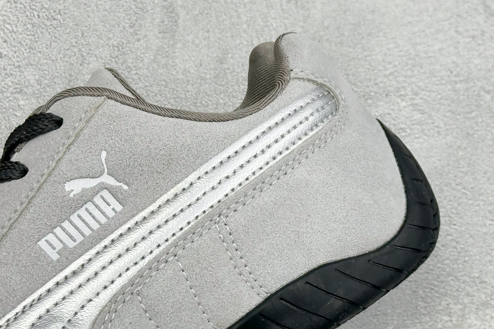 M版Puma Speedcet Etoile Wns 彪马薄底德迅复古运动休闲赛车跑鞋 以趣味十足又前卫复古的设计引领潮