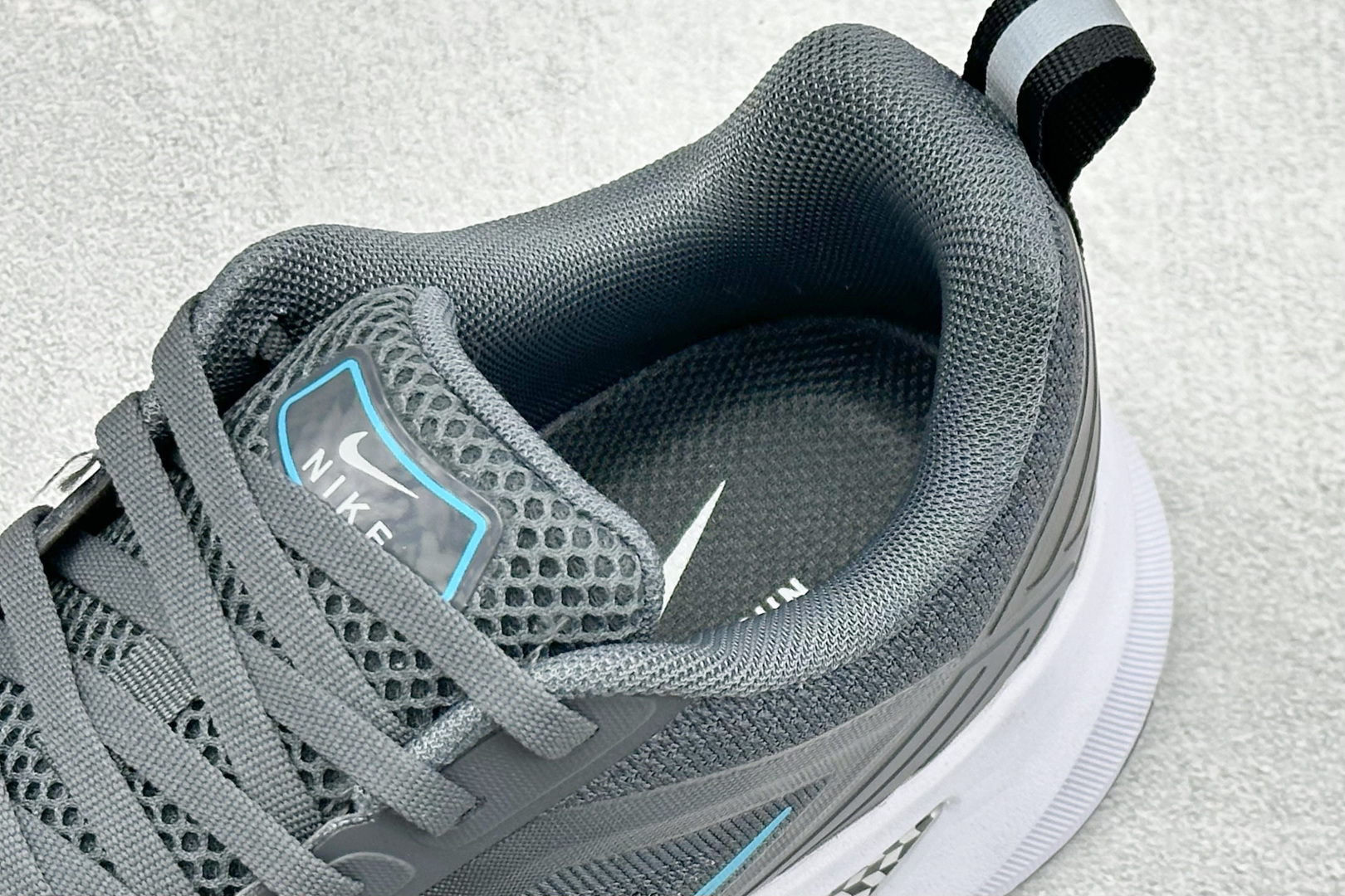 Nike Air Zoom Pegasus 2.0 舒适缓震低帮休闲运动跑鞋 升级原楦原纸版数据开发 采用弹性Flykn