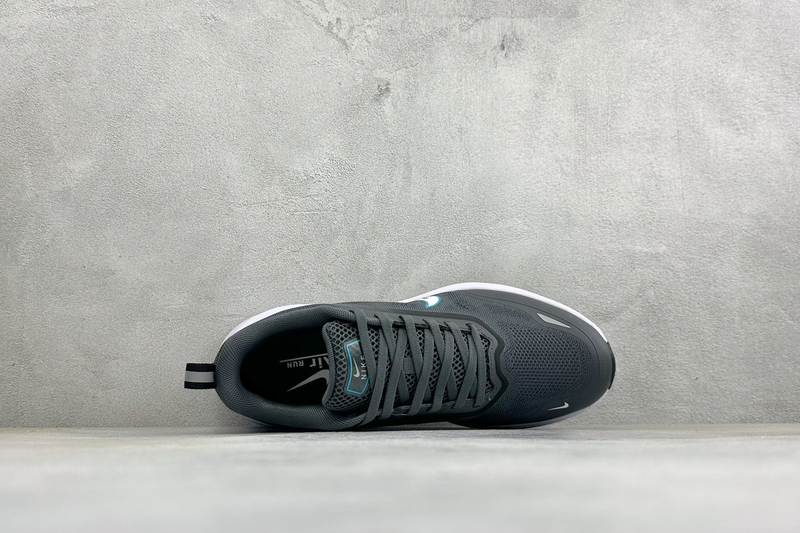 Nike Air Zoom Pegasus 2.0 舒适缓震低帮休闲运动跑鞋 升级原楦原纸版数据开发 采用弹性Flykn