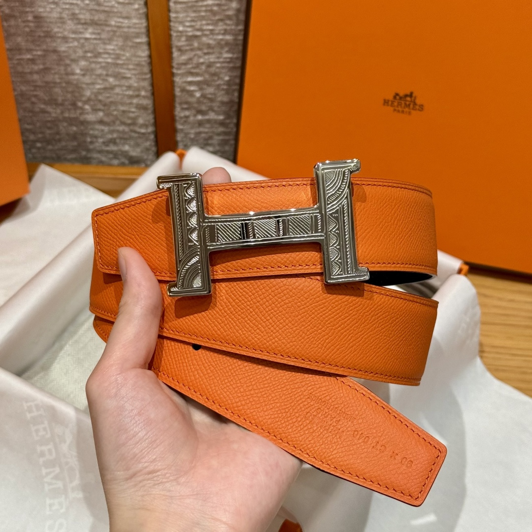 H家Touareg 皮ベルト&ダブルサイドレザーウエスト