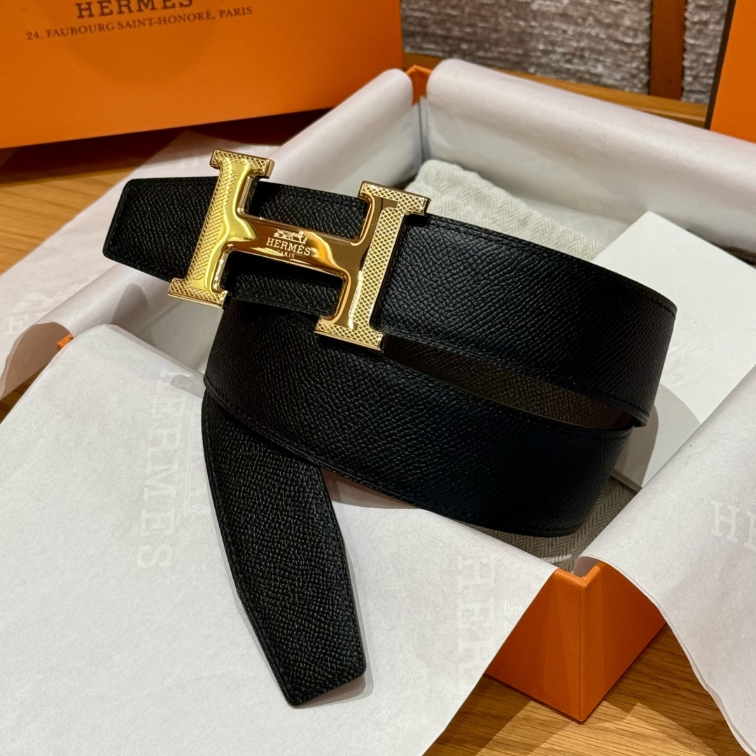 H家男士双面腰带 - ビジネスにもカジュアルにも最適なデザイン