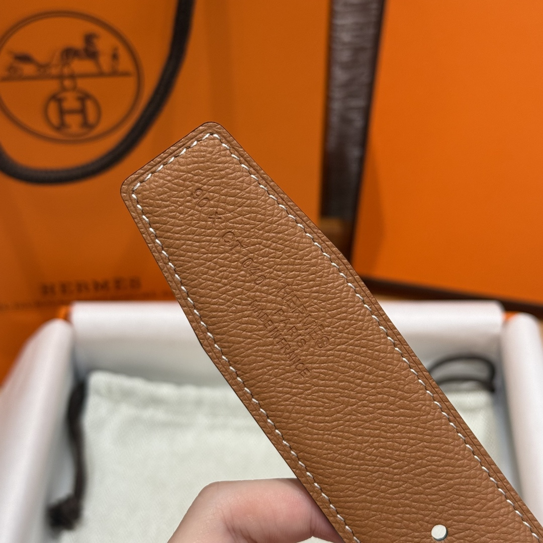 H家双面男款腰带 - スタイリッシュなビジネス＆カジュアル