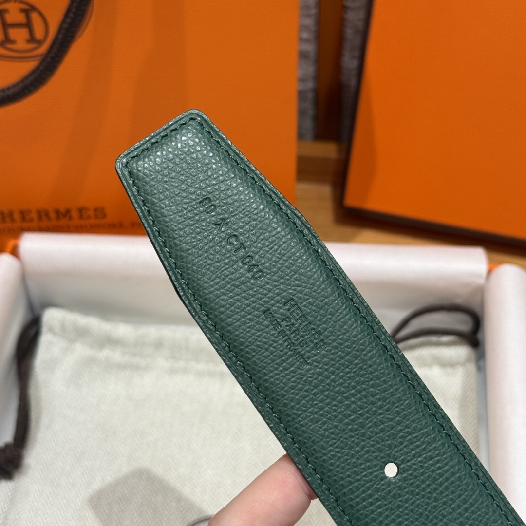 H家双面男款腰带 - シンプルでスタイリッシュなデザイン