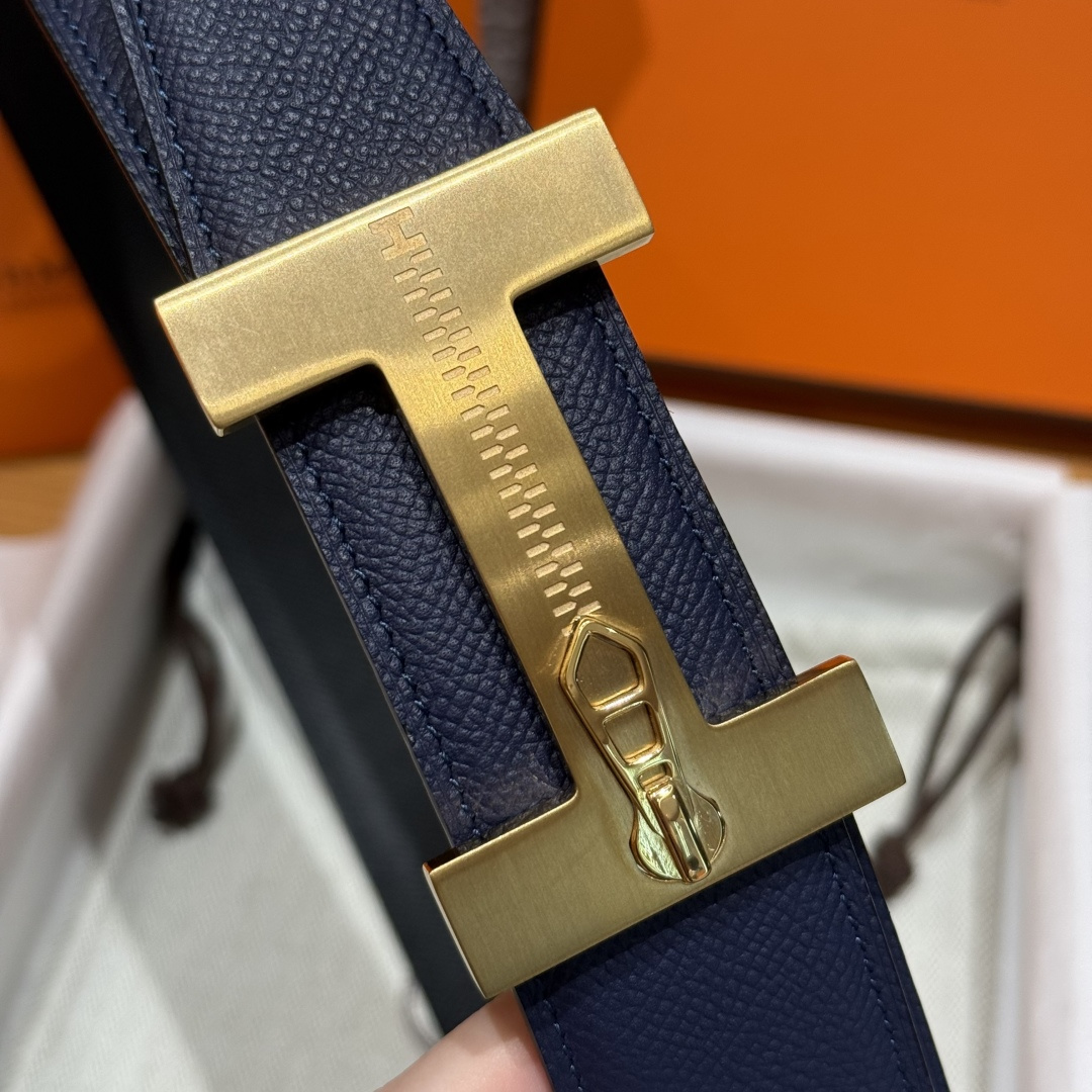 H家Quizz Ferme-Tout双面皮腰带 - 上質なエプソン小牛皮製