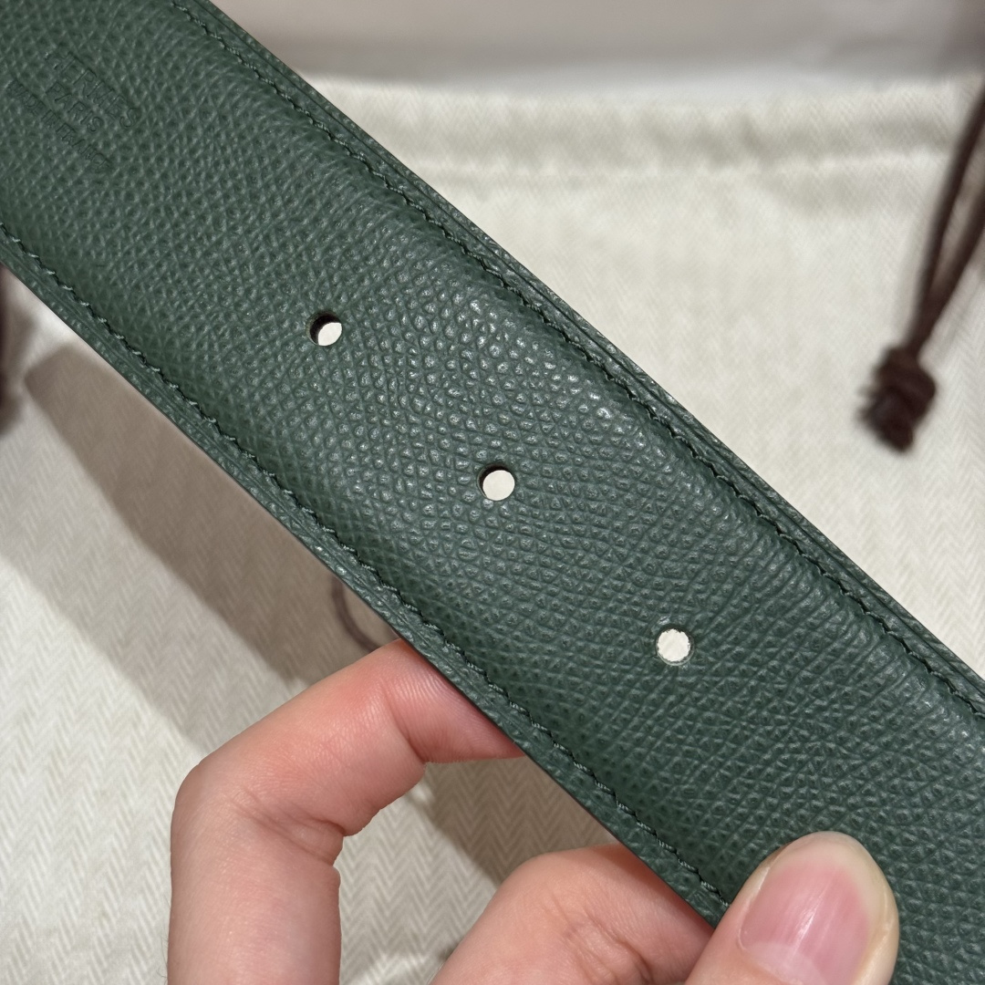 H家Quizz Ferme-Tout双面皮腰带 - エプソムレザーの高級感