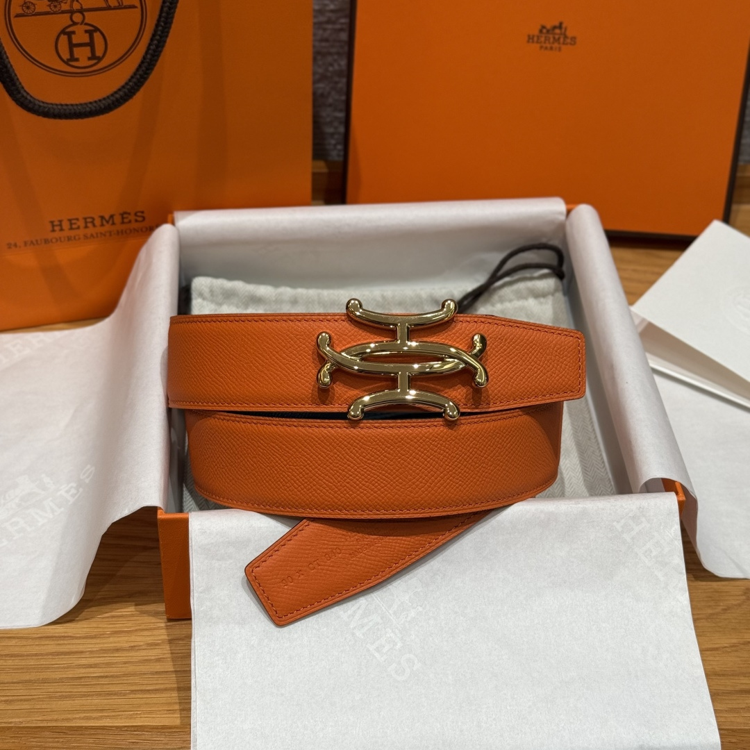 H家双面男款腰带 - 高級感あふれるリバーシブルデザイン