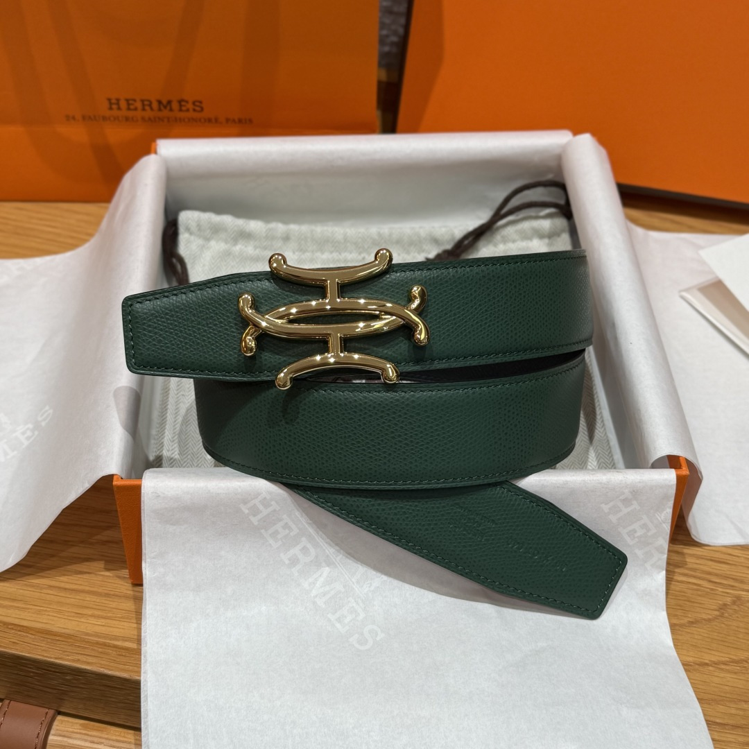 H家双面男款腰带 - ビジネスにもカジュアルにも対応する便利な2WAYデザイン