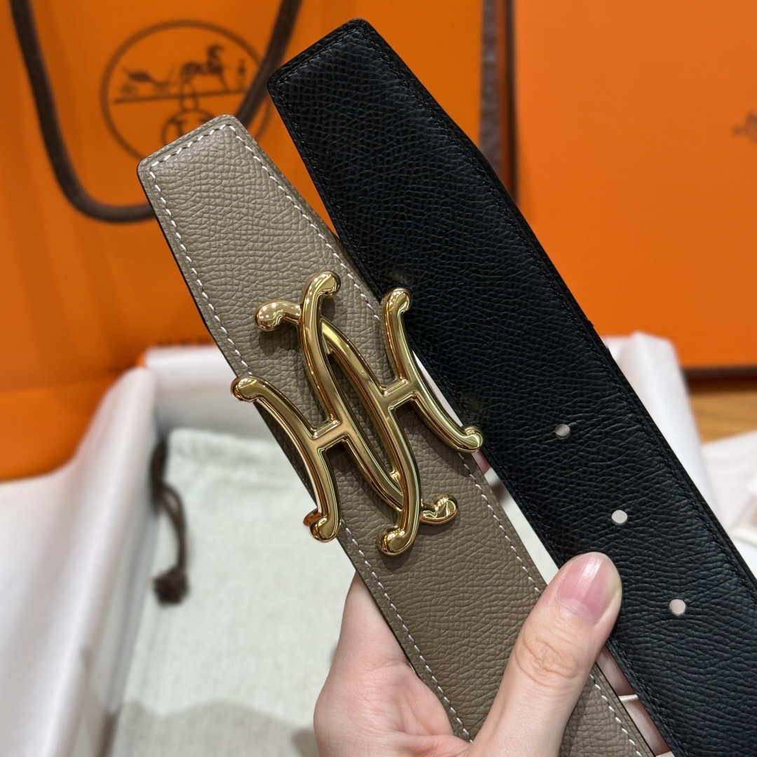 H家双面男款腰带 - ビジネスにもカジュアルにも最適なリバーシブルデザイン