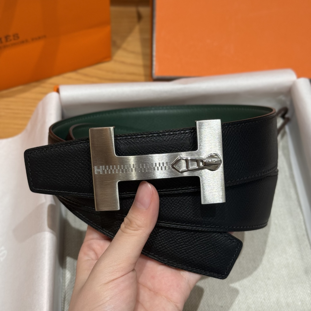 H家Quizz Ferme-Tout双面皮腰带 - エレガントなデザインとフランス製の品質