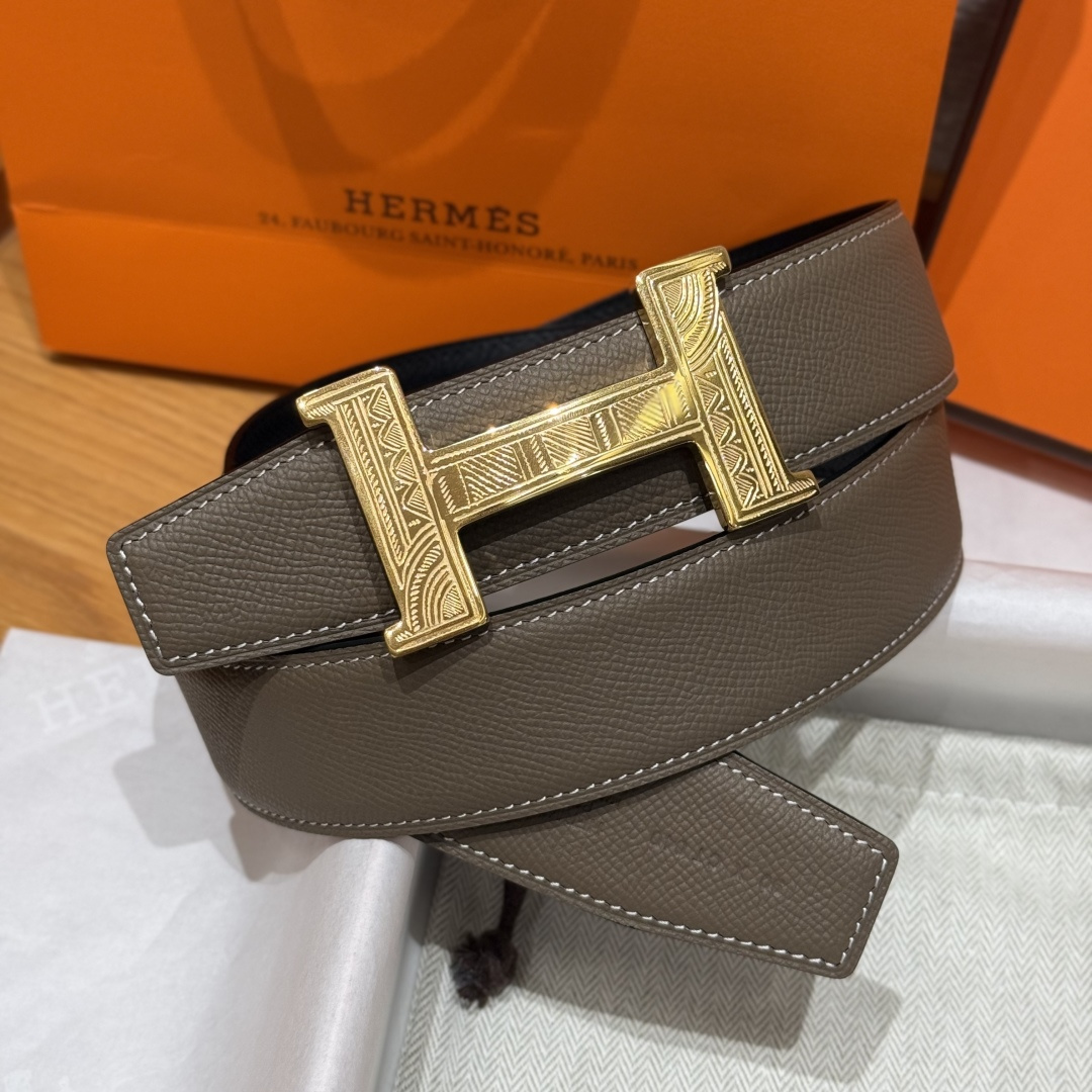 H家Touareg 皮ベルト&ダブルサイドレザーの特別なデザイン