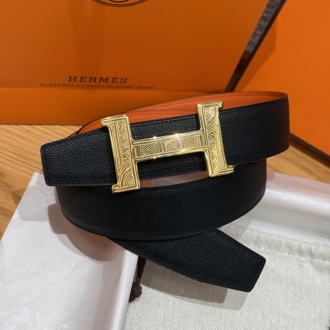 H家Touareg 皮ベルト&ダブルサイドレザーの特徴