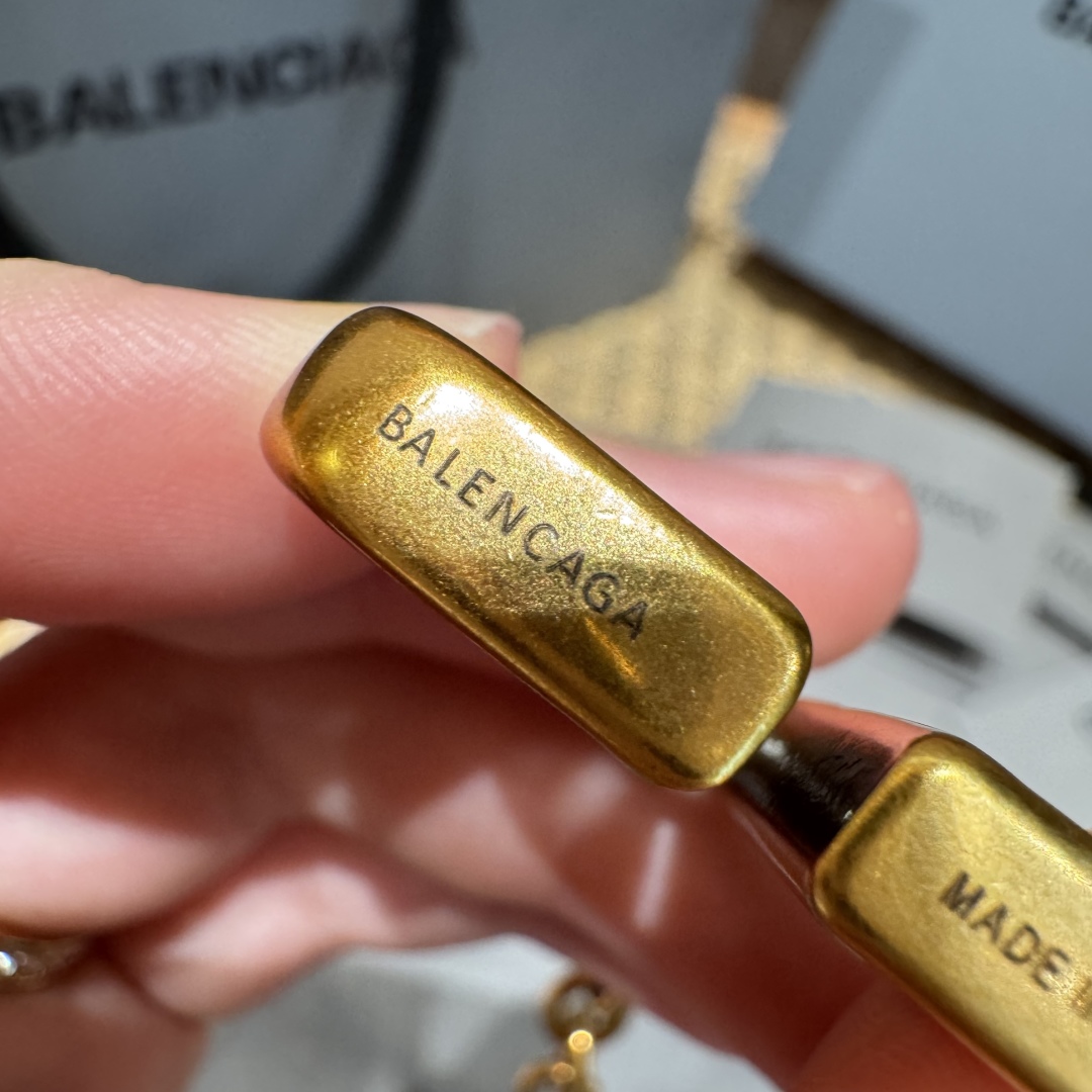 Balenciaga Monaco Chain Belt - Antique Gold Brass Chain Belt - 120cm Length 6 cmp i1747119371061 3189 0 4