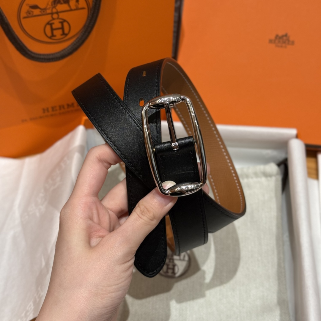 H家新款女士双面腰带 - 柔らかい牛皮革と純銅五金使用