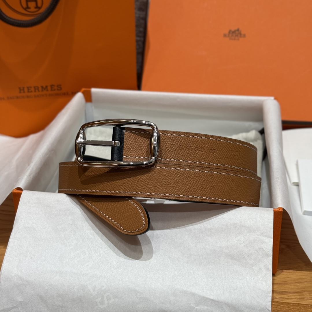 H家新款女士双面腰带 - 柔らかい牛皮革と純銅五金使用