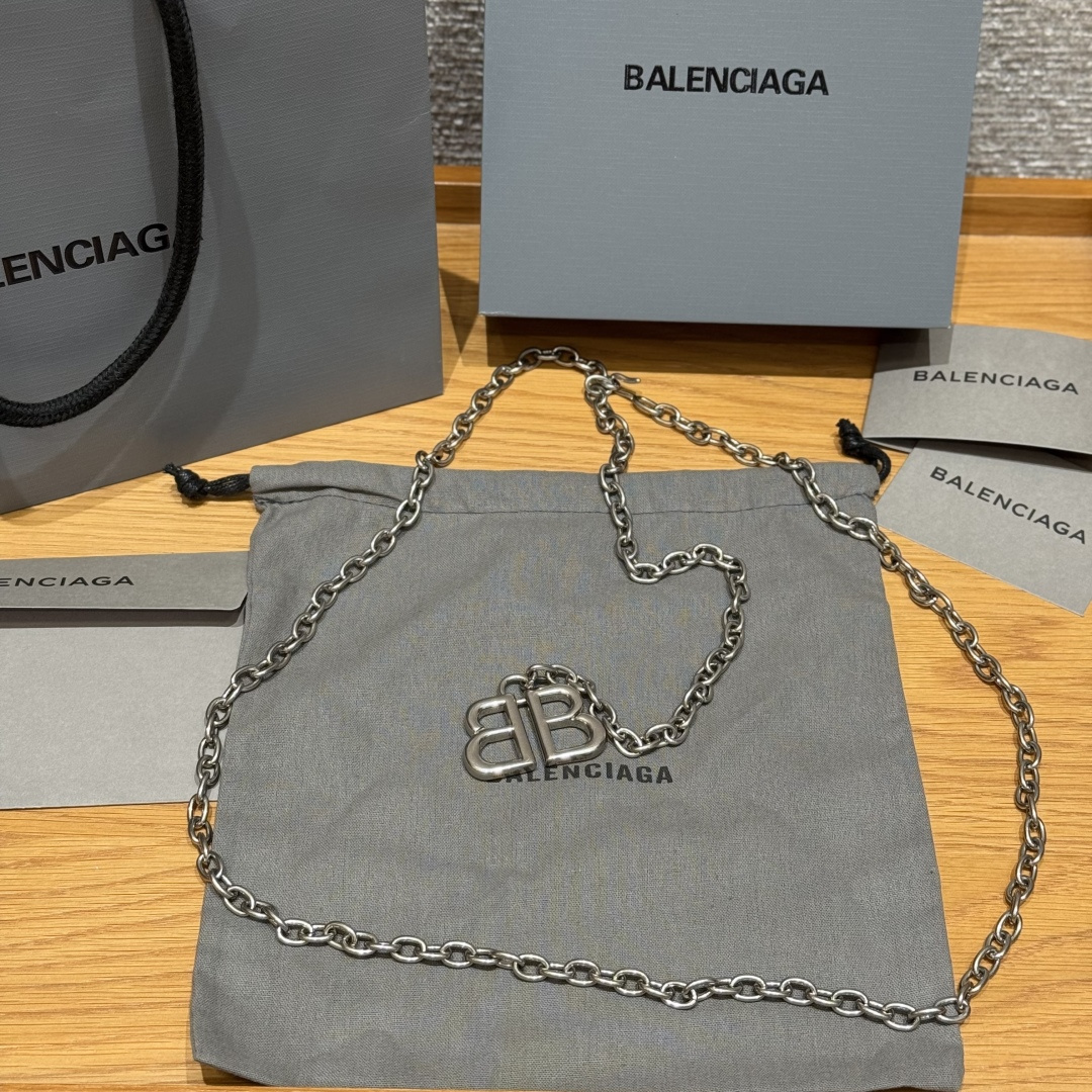 Balenciaga Monaco Chain Belt in Aged Gold Brass, Spring 2025 Collection