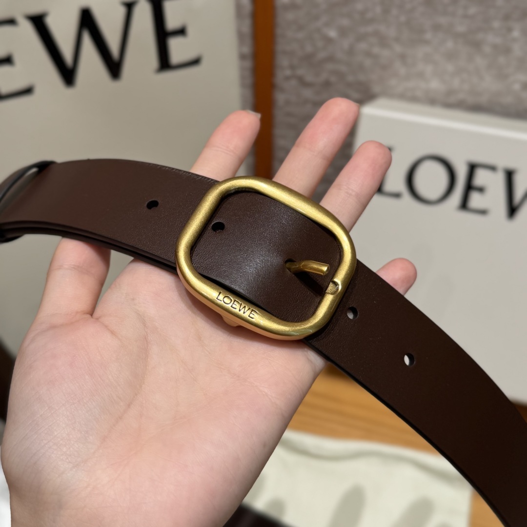 Loewe Women's Classic Leather Belt with Signature Buckle - 3.5cm Width 5 cmp i1750758531874 1698 0 8