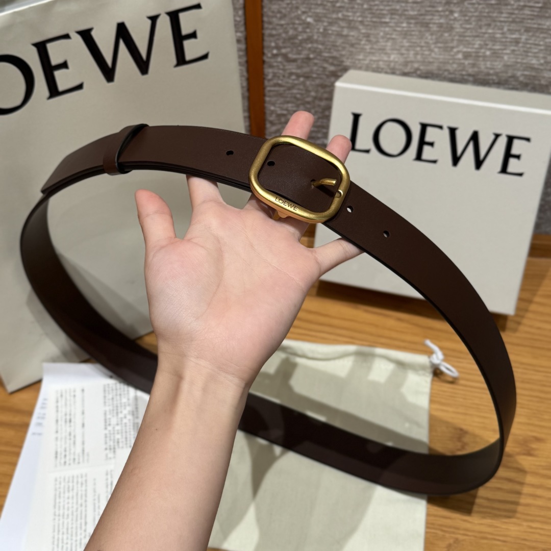 Loewe Women's Classic Leather Belt with Signature Buckle - 3.5cm Width 4 cmp i1750758531877 1453 0 6