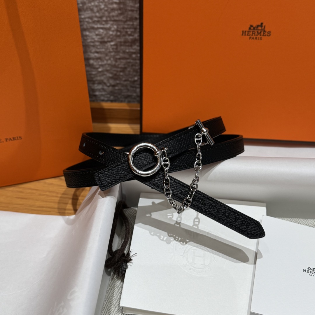 Hermès Women's White Swift & Epsom Leather Belt with Palladium Buckle 4 cmp i1750761556586 5178 0 3