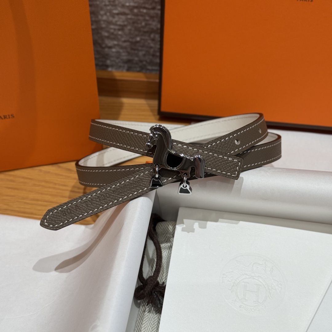 Hermès Glenan Reversible Leather Belt with Horse Buckle, 13mm 4 cmp i1750761908666 2421 0 2