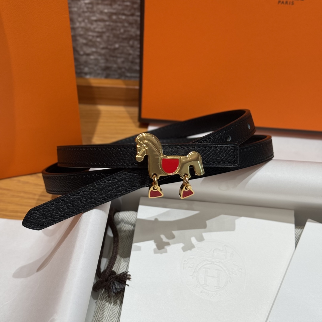 Hermes Glenan Reversible Leather Belt with Horse Buckle - 13mm 6 cmp i1750761971649 6555 0 4