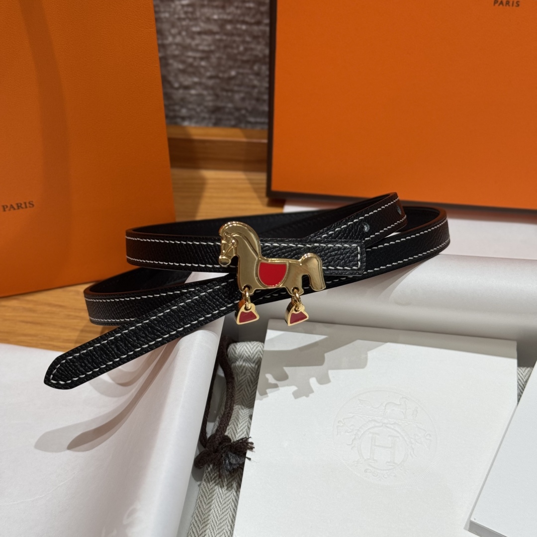 Hermes Glenan Reversible Leather Belt with Horse Buckle - 13mm 9 cmp i1750761972752 3499 0 7