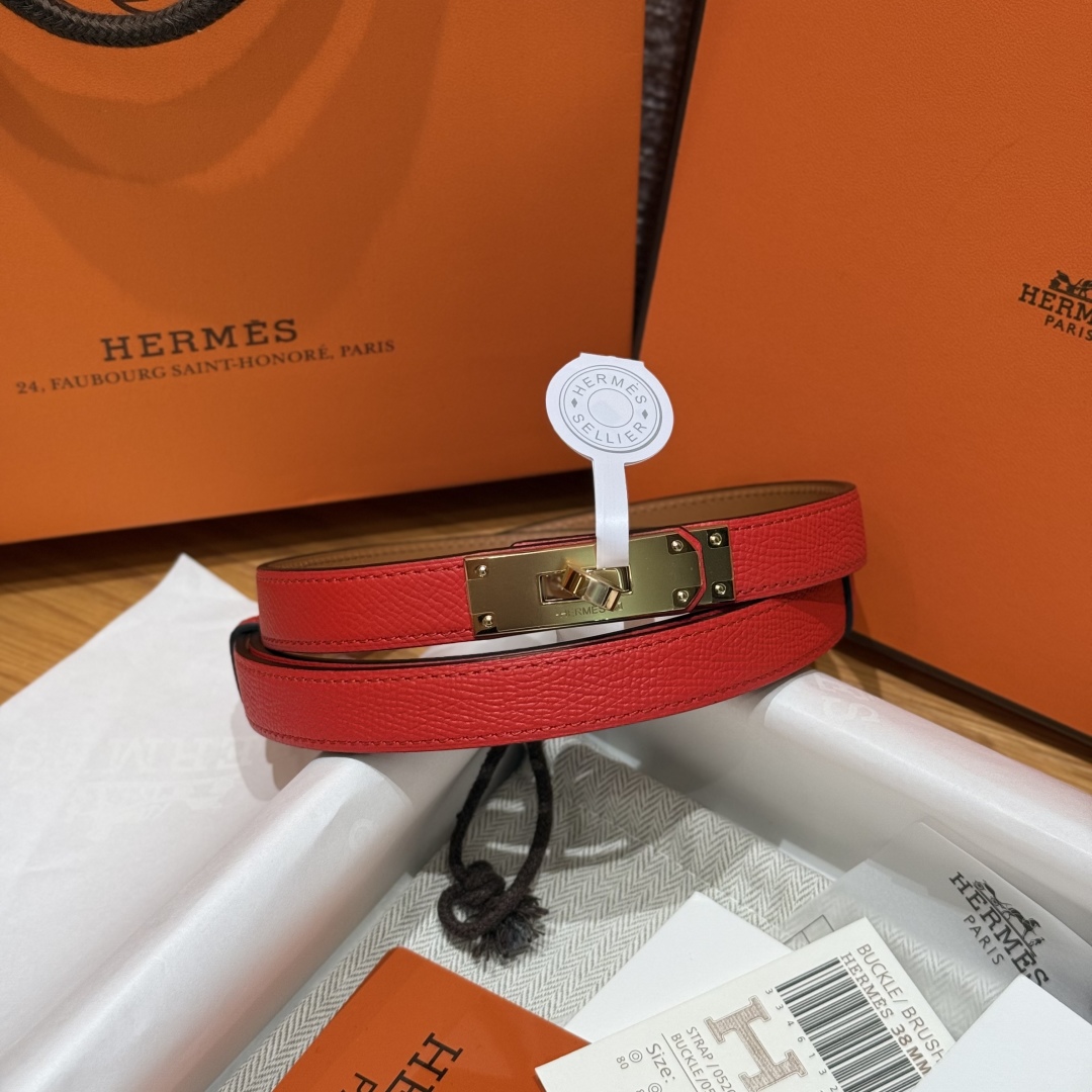 Hermès Kelly Belt: Hunter Leather with Palladium-Plated Buckle - Adjustable Fit 3 cmp i1751952620240 3317 0 2